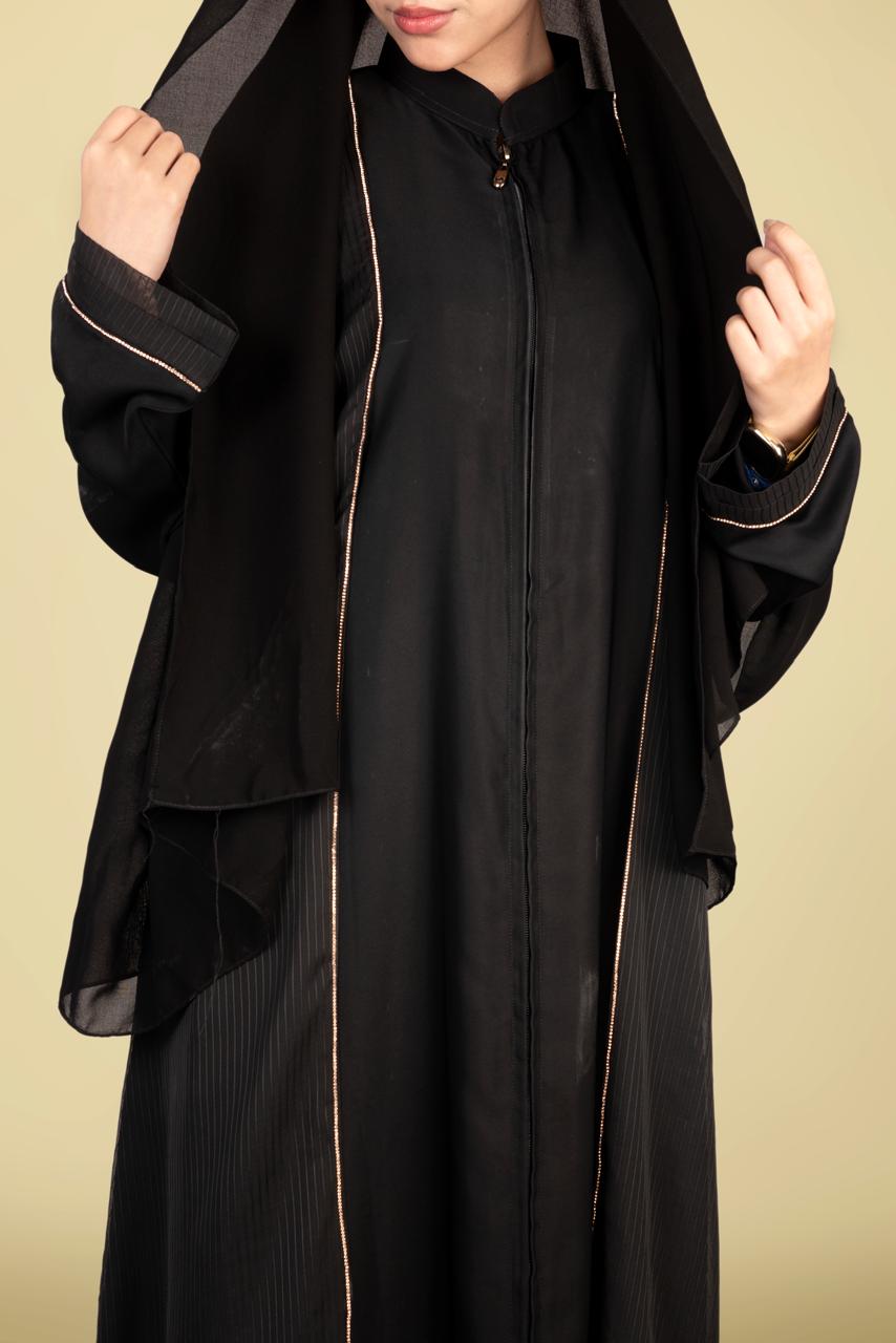 🖤Noir essence abaya (black with gold trim)